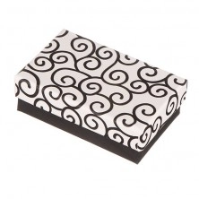 Darilna škatlica za komplet - črni in beli okraski