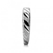 Prstan iz srebra čistine 925 – peščenast z bleščečimi zarezami