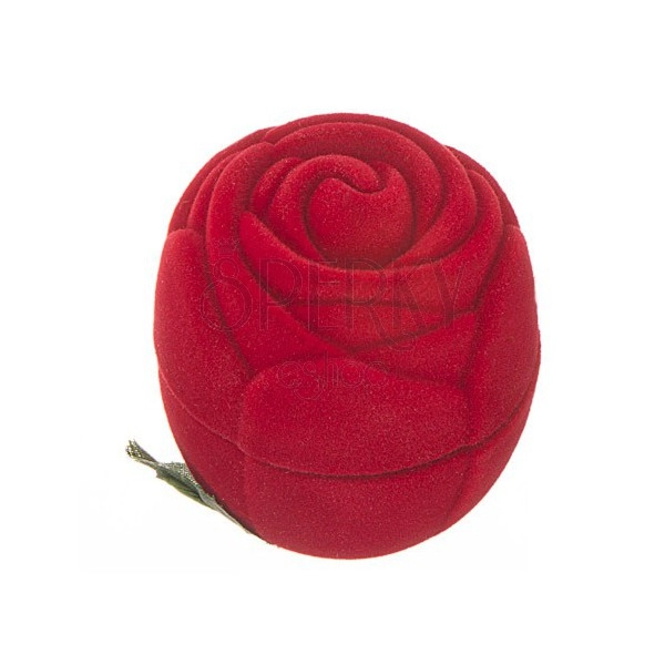 Žametna škatlica za prstan - rdeča vrtnica z listi