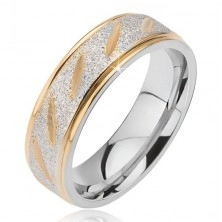 Jeklen poročni prstan - mat srednji del z zlatimi zarezami in robovi