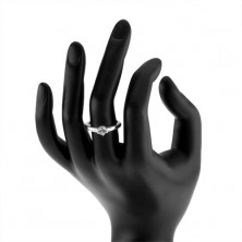 Zaročni prstan iz srebra 925 z okroglim brušenim cirkonom