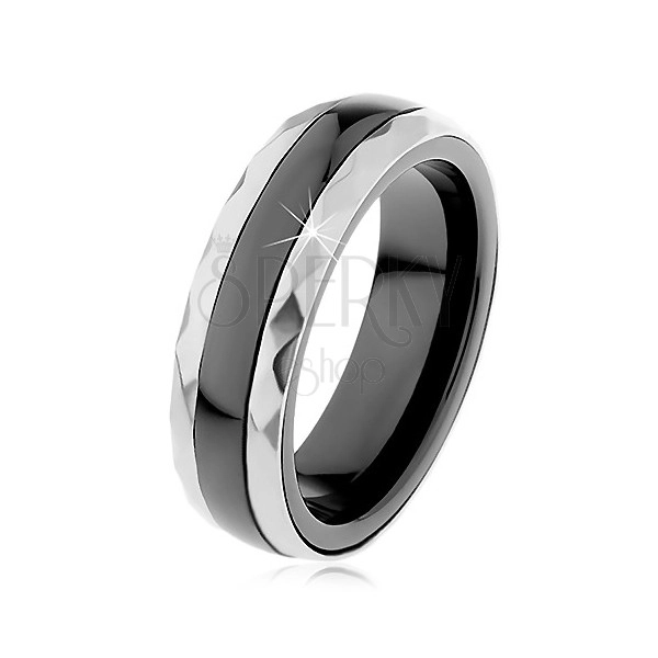 Keramični prstan črne barve, jekleni trakovi srebrne barve