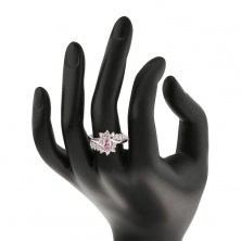Prstan srebrne barve z roza zrnom in prozornimi cirkoni, ukrivljena kraka