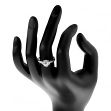 Zaročni prstan – srebro 925, bleščeč prozoren cirkon, pari drobnih cirkonov