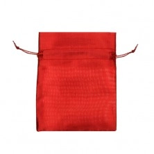 Večja darilna vrečka rdeče barve, sijoča površina, vrvica