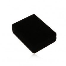 Črna škatlica za komplet, verižico ali uhane, žametna površina