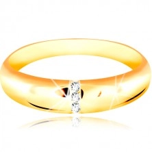 Poročni prstan iz 14-k rumenega zlata z zaobljeno površino in navpično linijo cirkonov