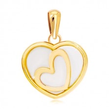 Obesek iz 14-k rumenega zlata - svetlikajoče se srce s poševno nameščenim obrisom srca na sredini