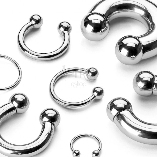 Jeklen piercing –sijoča konjska podkev, kroglice, širina 6 mm