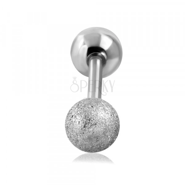Jeklen piercing za uho – peskana kroglica srebrne barve, 16 mm