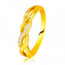 Sijoč prstan iz 14K rumenega zlata - prepleteni valovi, linija briljantov