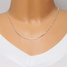 925 srebrna ogrlica, premična - gosto povezani kvadratni členi, sijoči kroglici