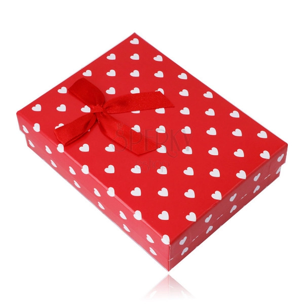 Darilna škatlica za ogrlico ali komplet - beli srčki, rdeča podlaga