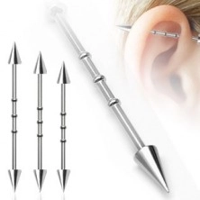 Industrijski piercing za uho s tremi obročki in koničastima bunkicama