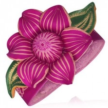 Roza usnjena zapestnica - velikanski lotosov cvet