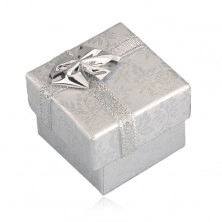 Darilna škatlica - srebrne vrtnice, srebrn trak, 40 mm