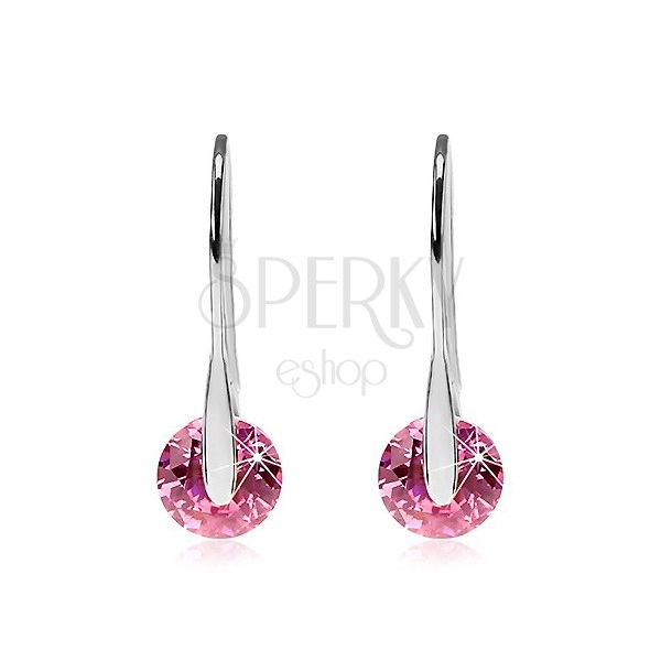 Jekleni uhani srebrne barve z okroglimi rožnatimi cirkoni