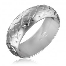 Bleščeč srebrn prstan - vgravirane zvezdice
