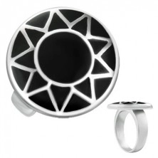 Jeklen prstan s srebrnim obrisom sonca in črnim krogom