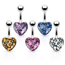 Piercing za popek iz jekla - barvno srce z leopardjim vzorcem